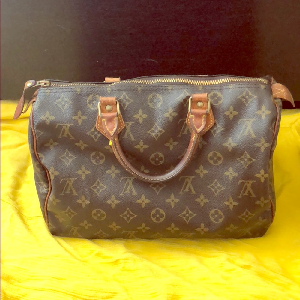 Louis Vuitton Original Monogram Speedy 35